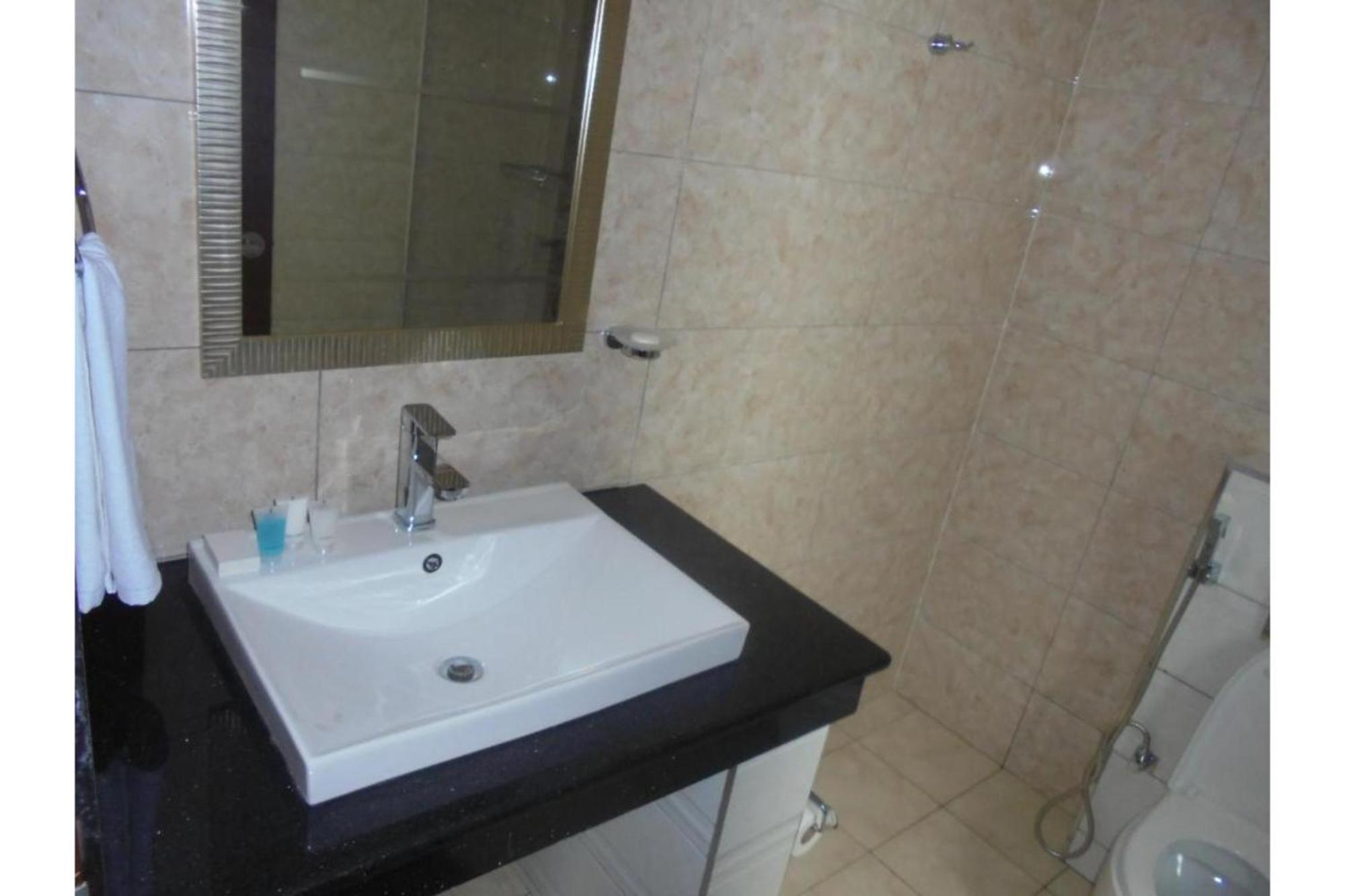 We Hotel & Suites Nairobi Exterior foto